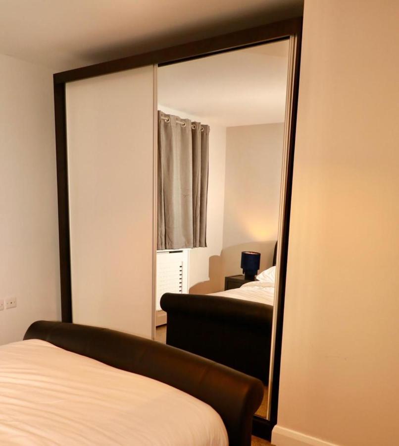 Lovely 2- Bedroom Apartment In Belfast Dış mekan fotoğraf