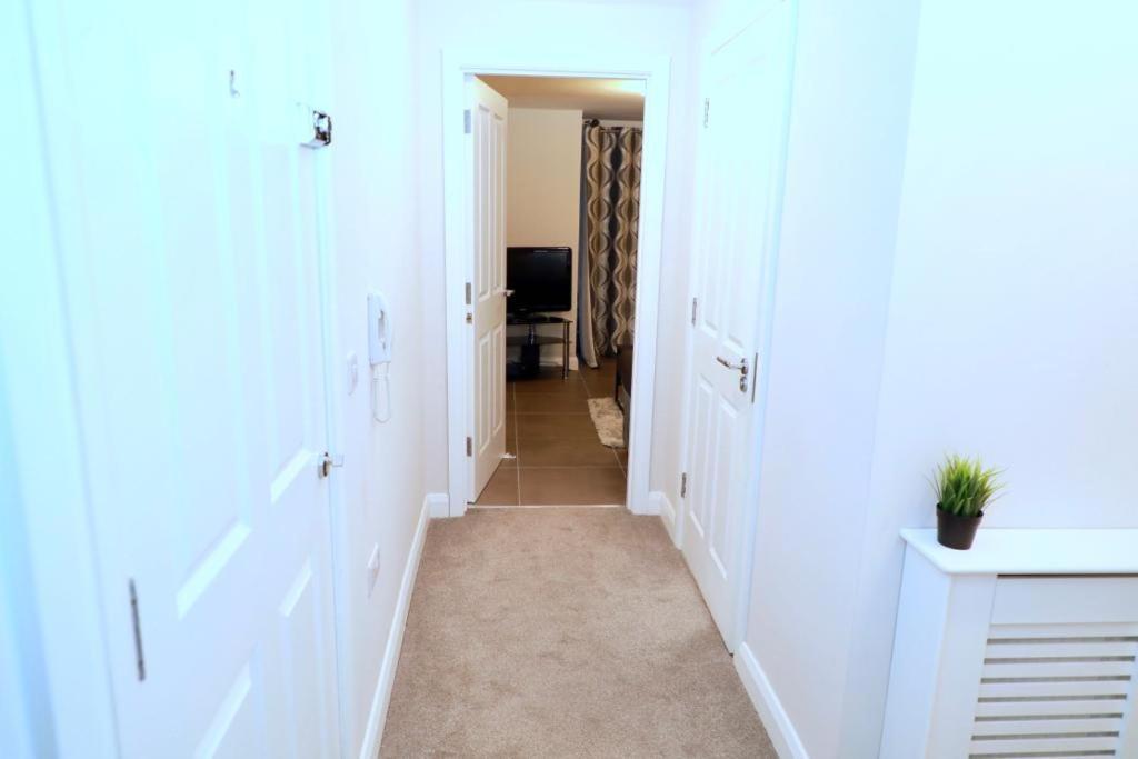 Lovely 2- Bedroom Apartment In Belfast Dış mekan fotoğraf