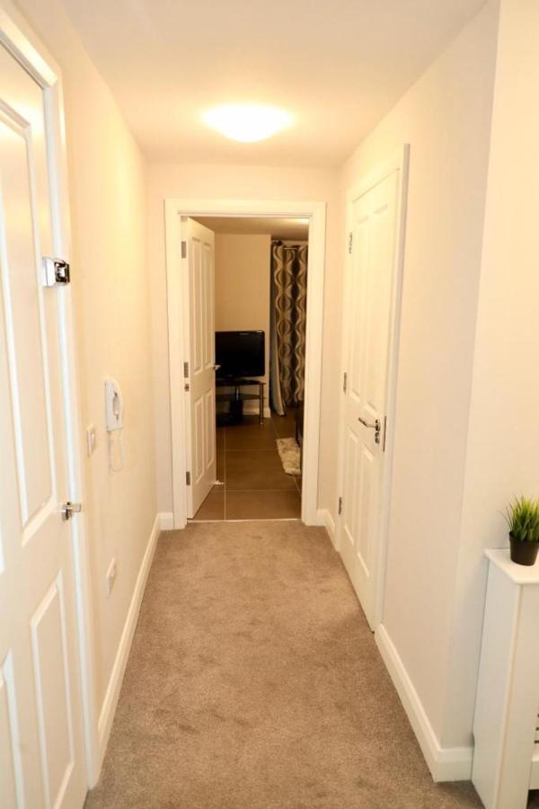 Lovely 2- Bedroom Apartment In Belfast Dış mekan fotoğraf