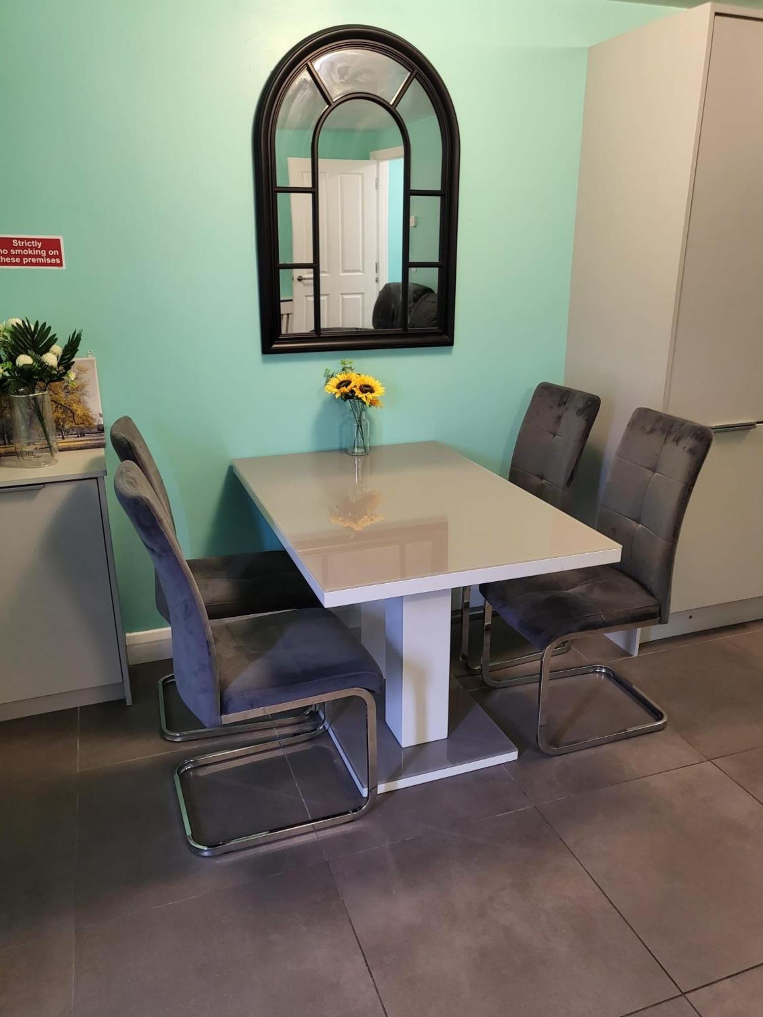 Lovely 2- Bedroom Apartment In Belfast Dış mekan fotoğraf