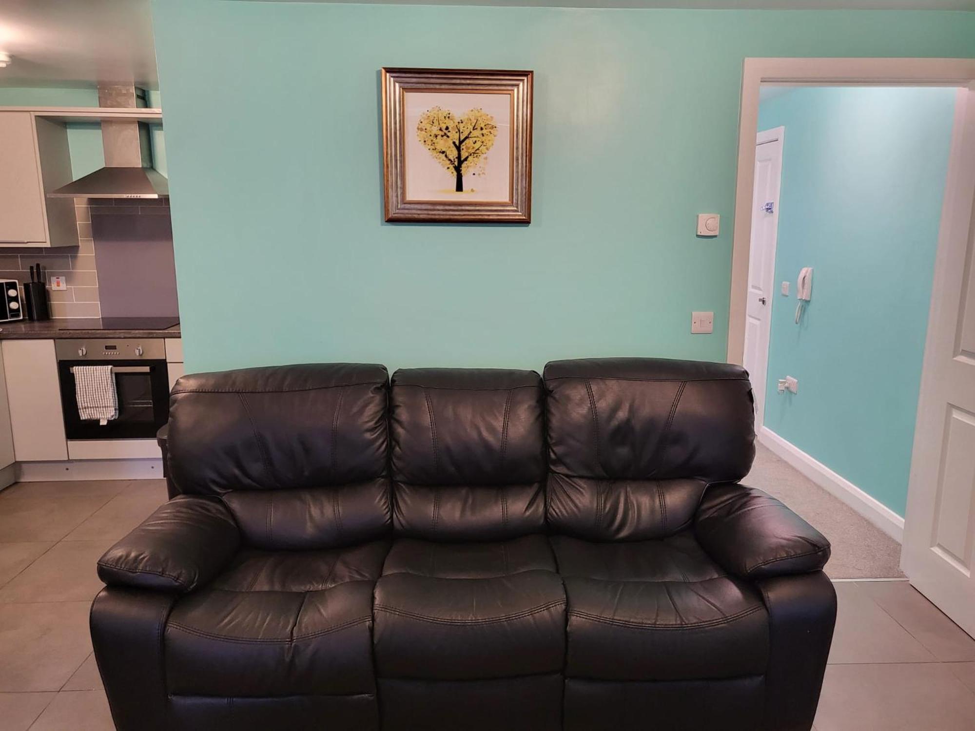 Lovely 2- Bedroom Apartment In Belfast Dış mekan fotoğraf