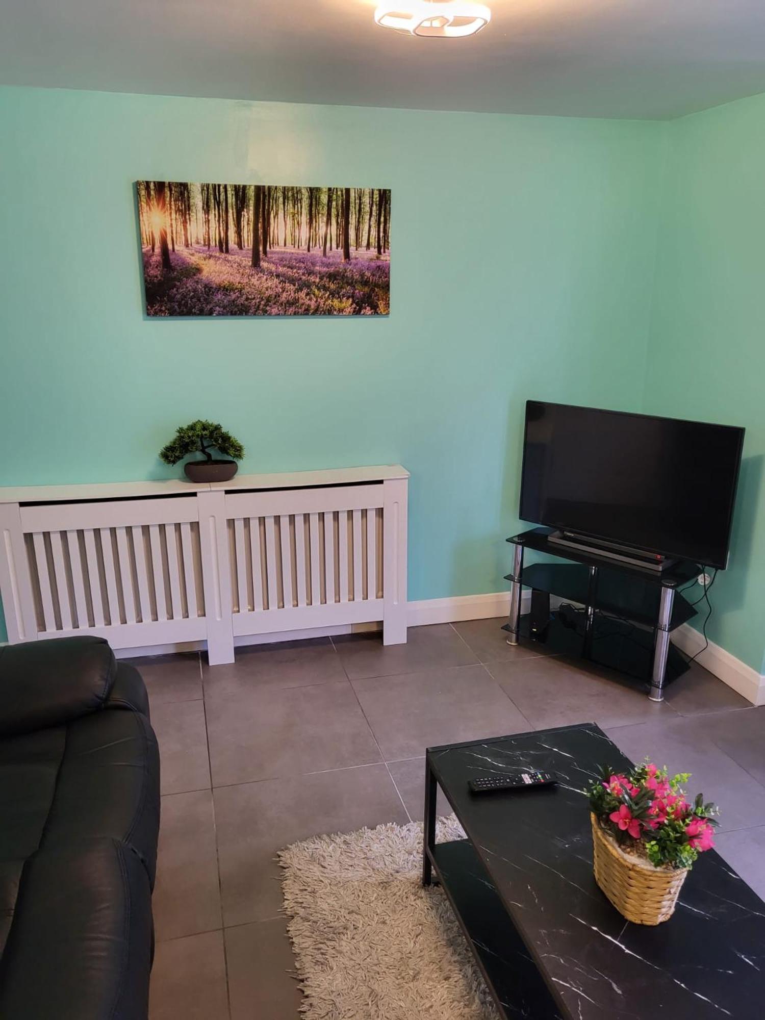 Lovely 2- Bedroom Apartment In Belfast Dış mekan fotoğraf